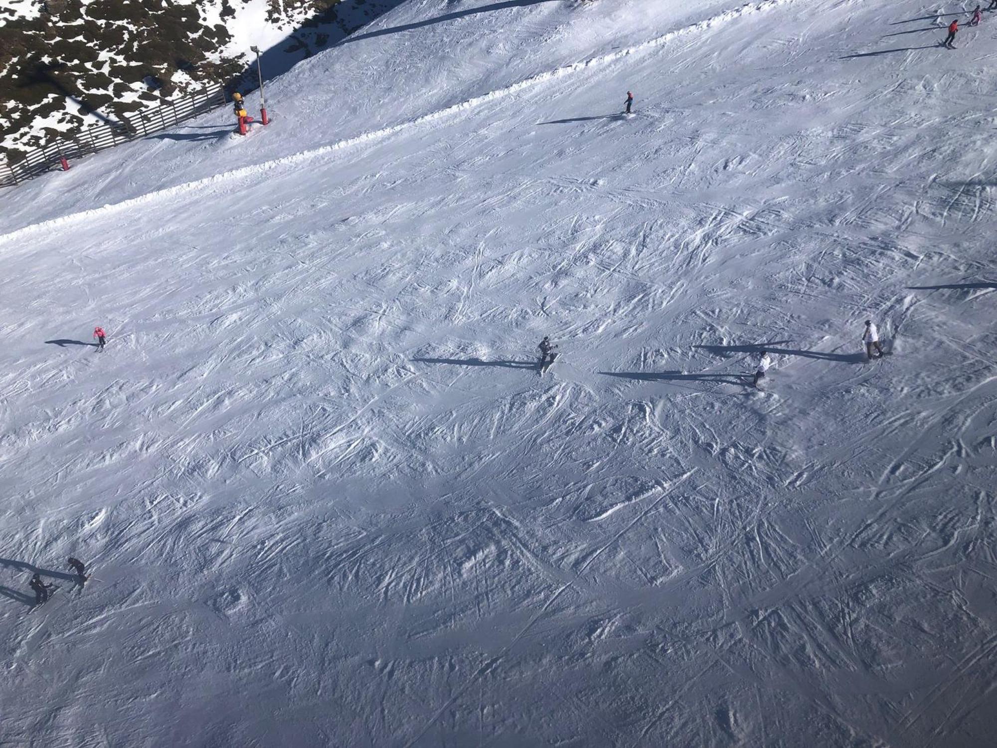 Sierra Nevada, Apartamento Abuhardillado Parking Y Wifi Dış mekan fotoğraf